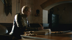 extant_GameOfThrones_8x06-TheIronThrone_6774