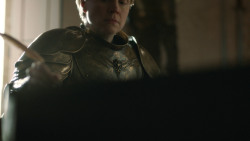 extant_GameOfThrones_8x06-TheIronThrone_6798