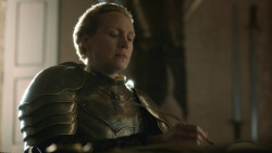 extant_GameOfThrones_8x06-TheIronThrone_6819