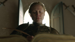 extant_GameOfThrones_8x06-TheIronThrone_6833