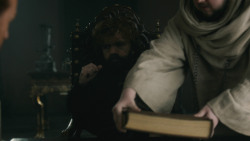 extant_GameOfThrones_8x06-TheIronThrone_7048