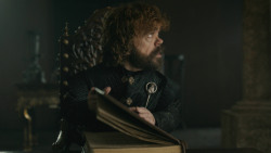 extant_GameOfThrones_8x06-TheIronThrone_7157