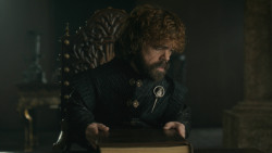 extant_GameOfThrones_8x06-TheIronThrone_7159