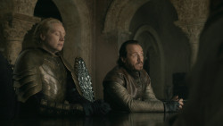 extant_GameOfThrones_8x06-TheIronThrone_7427