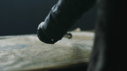 extant_GameOfThrones_8x06-TheIronThrone_7670
